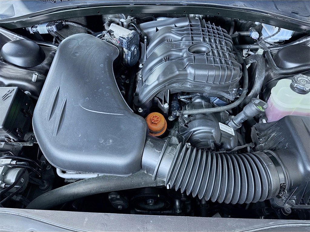 Used 2023 Chrysler 300 S image 35