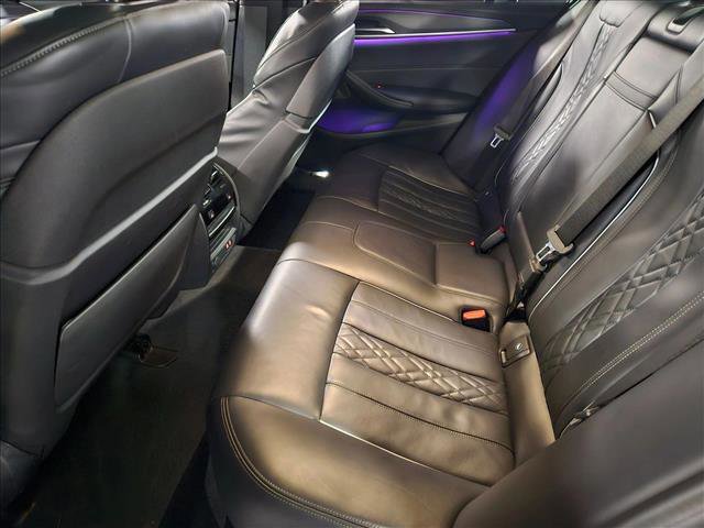 Used 2023 BMW M550i xDrive w/ Executive Package image 17