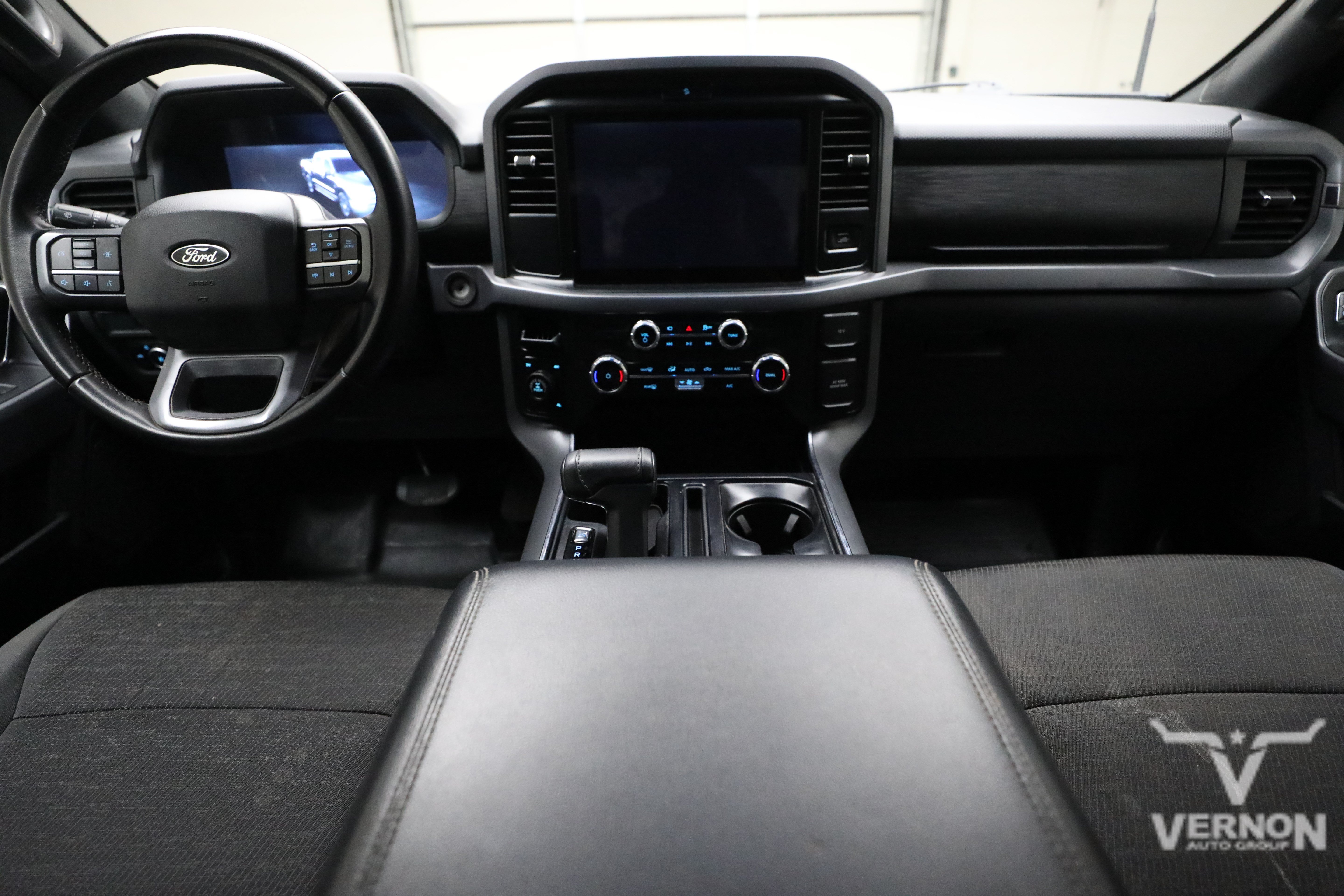 Used 2025 Ford F150 XLT w/ Equipment Group 301A Standard AWD/4WD image 13