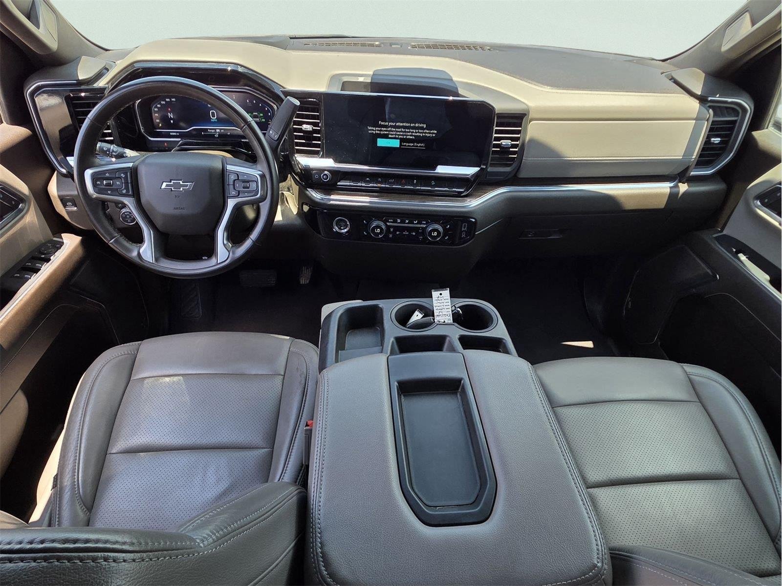 Used 2023 Chevrolet Silverado 1500 RST w/ Z71 Off-Road Package AWD/4WD image 9