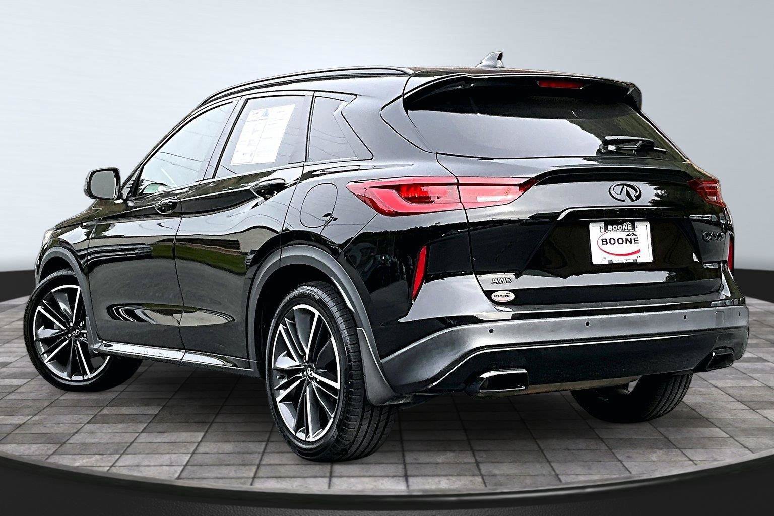 Used 2023 INFINITI QX50 Sport AWD/4WD image 3