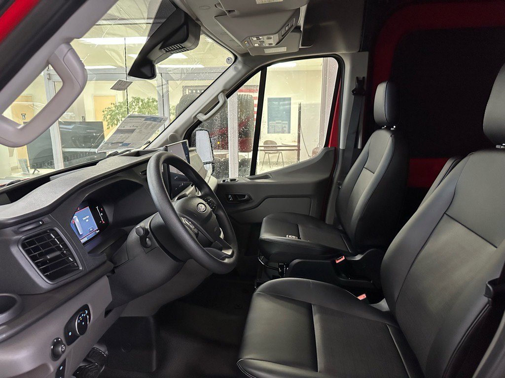 New 2026 Ford Transit 250 148 Medium Roof image 17