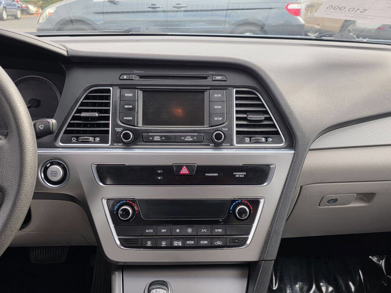 Used 2016 Hyundai Sonata SE image 15