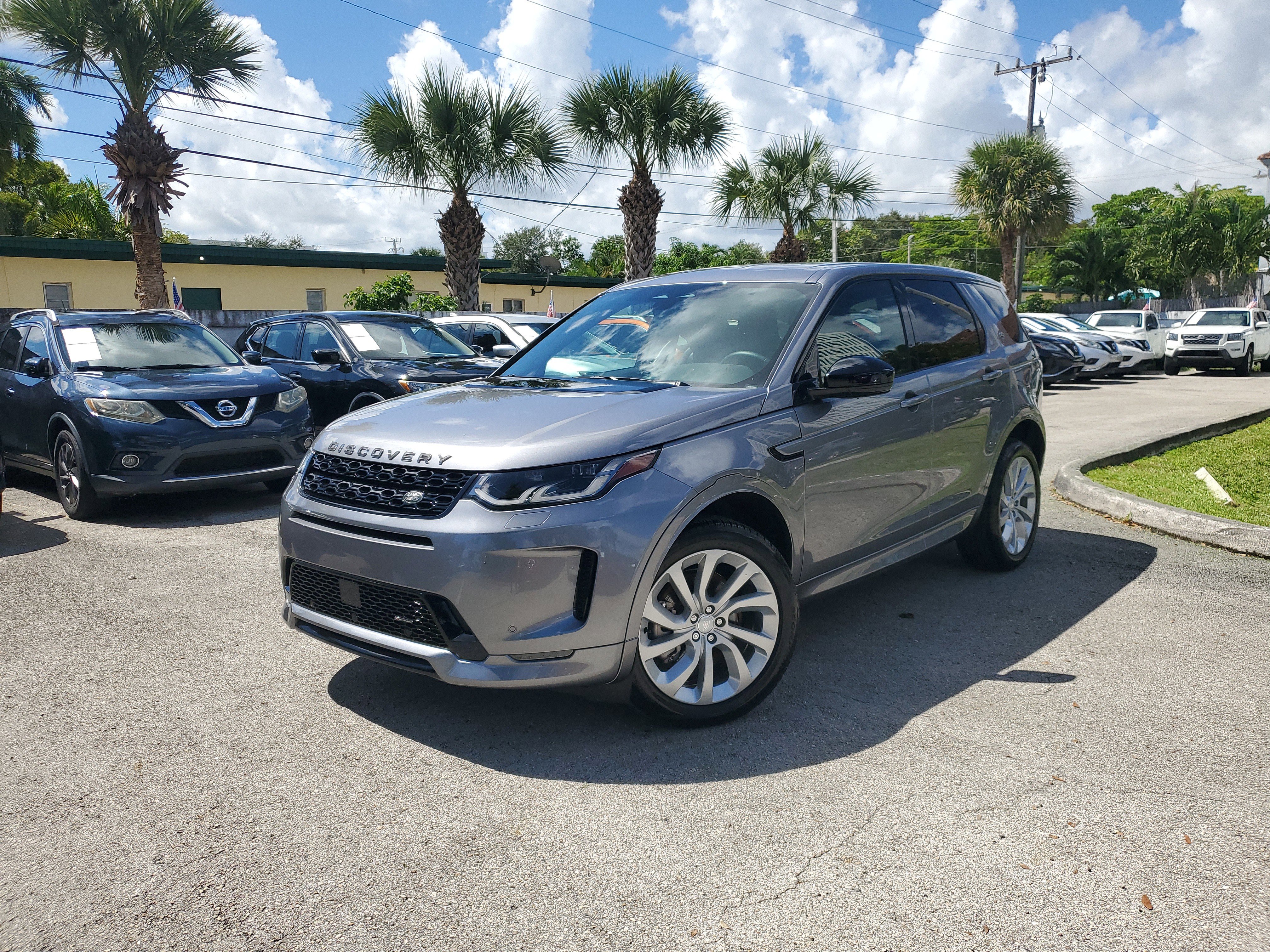 Used 2023 Land Rover Discovery Sport SE R-Dynamic image 29
