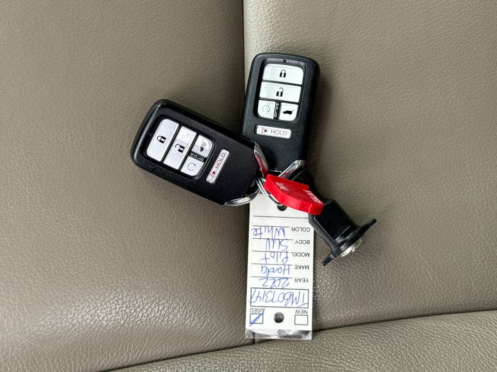 Used 2021 Honda Pilot Touring image 29