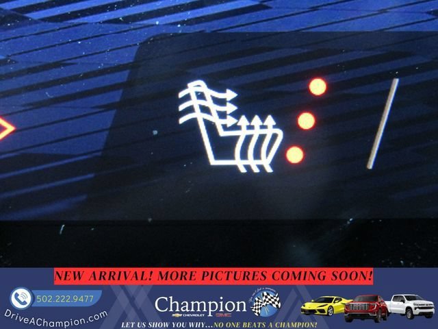 Certified 2025 Chevrolet Equinox EV RS FWD image 17