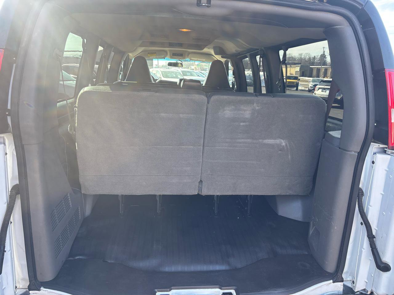 Used 2018 GMC Savana 3500 LS w/ Cold Climate Package image 19