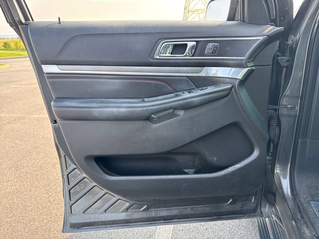 Used 2016 Ford Explorer Sport w/ Equipment Group 401A AWD/4WD image 24