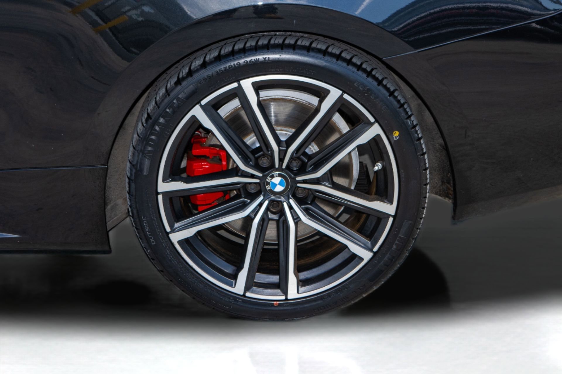 Used 2021 BMW 430i Coupe w/ M Sport Package image 33