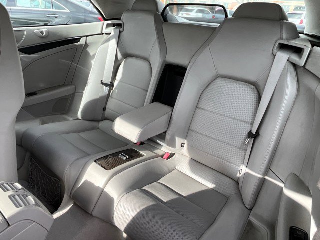 Used 2011 Mercedes-Benz E 350 Cabriolet image 33