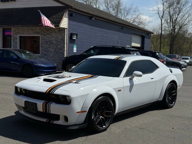 Used 2023 Dodge Challenger R/T Scat Pack RWD image 1