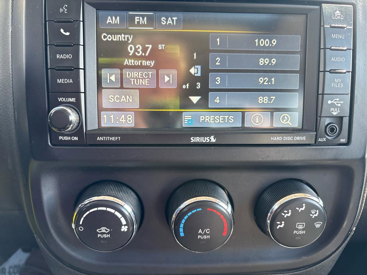 Used 2014 Jeep Patriot High Altitude FWD image 14