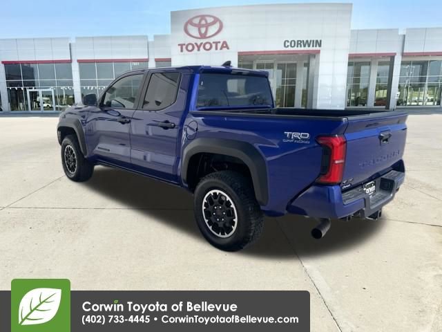 Used 2025 Toyota Tacoma TRD Off-Road image 3