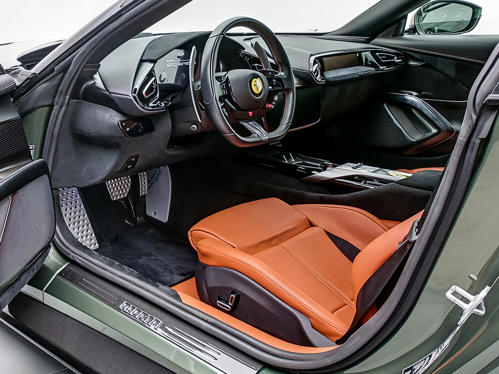 Used 2025 Ferrari 12Cilindri RWD image 9