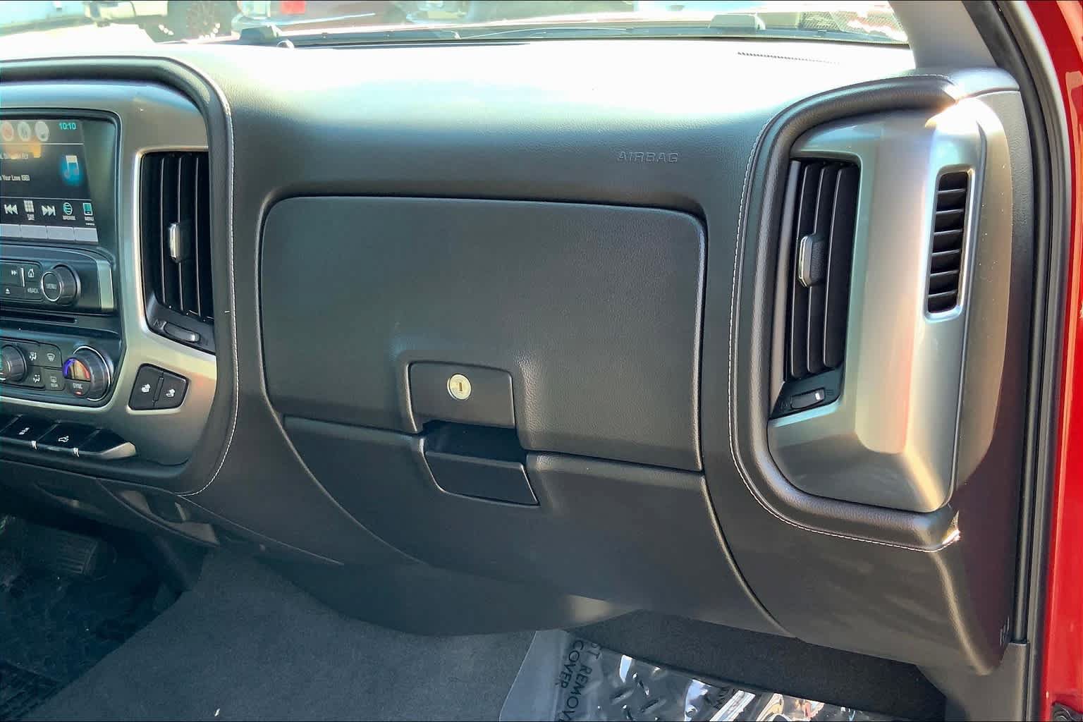Used 2018 Chevrolet Silverado 1500 LTZ w/ Sport Package AWD/4WD image 18