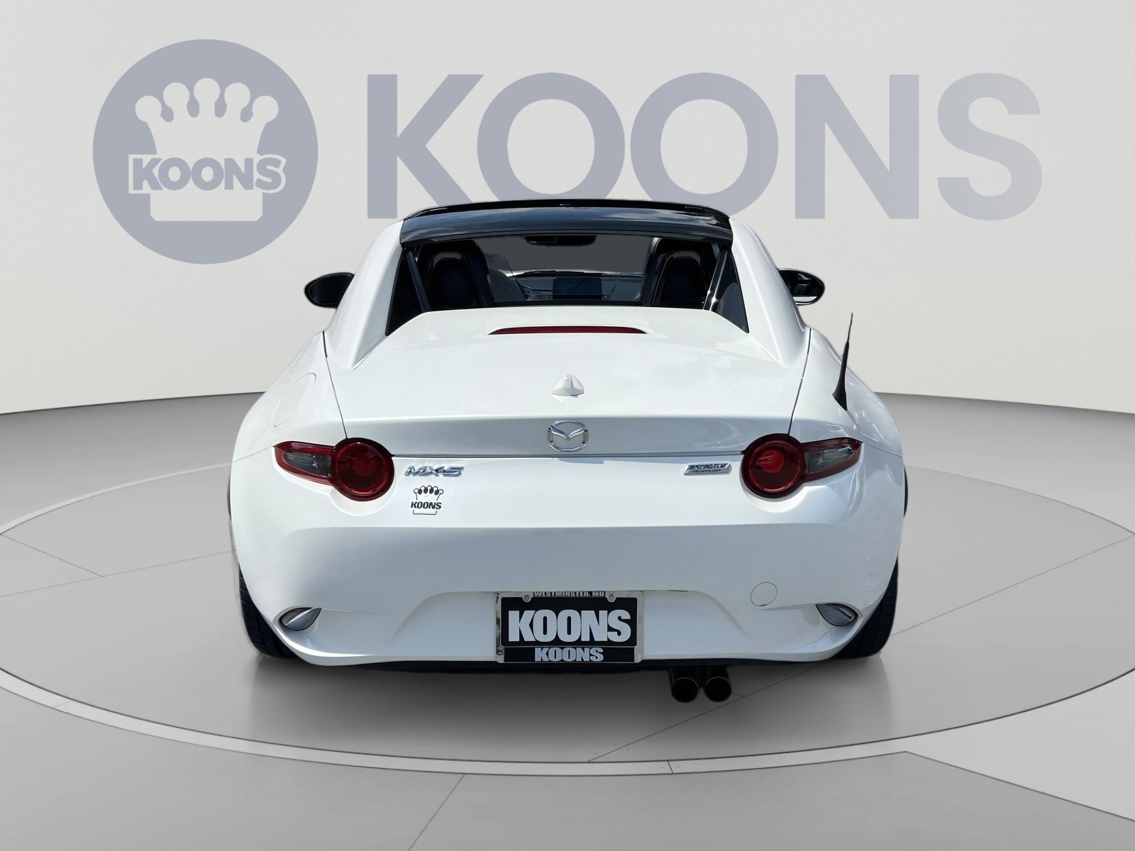 Used 2018 MAZDA MX-5 Miata RF Grand Touring RWD image 5