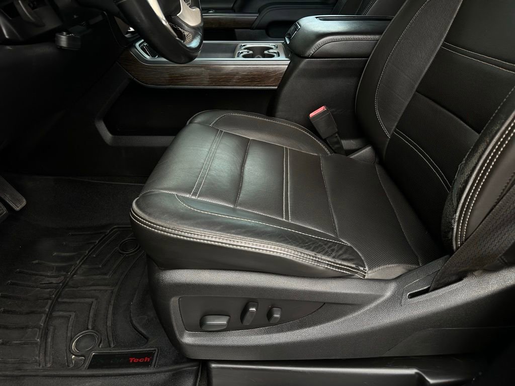 Used 2018 GMC Sierra 3500 Denali w/ Duramax Plus Package image 12