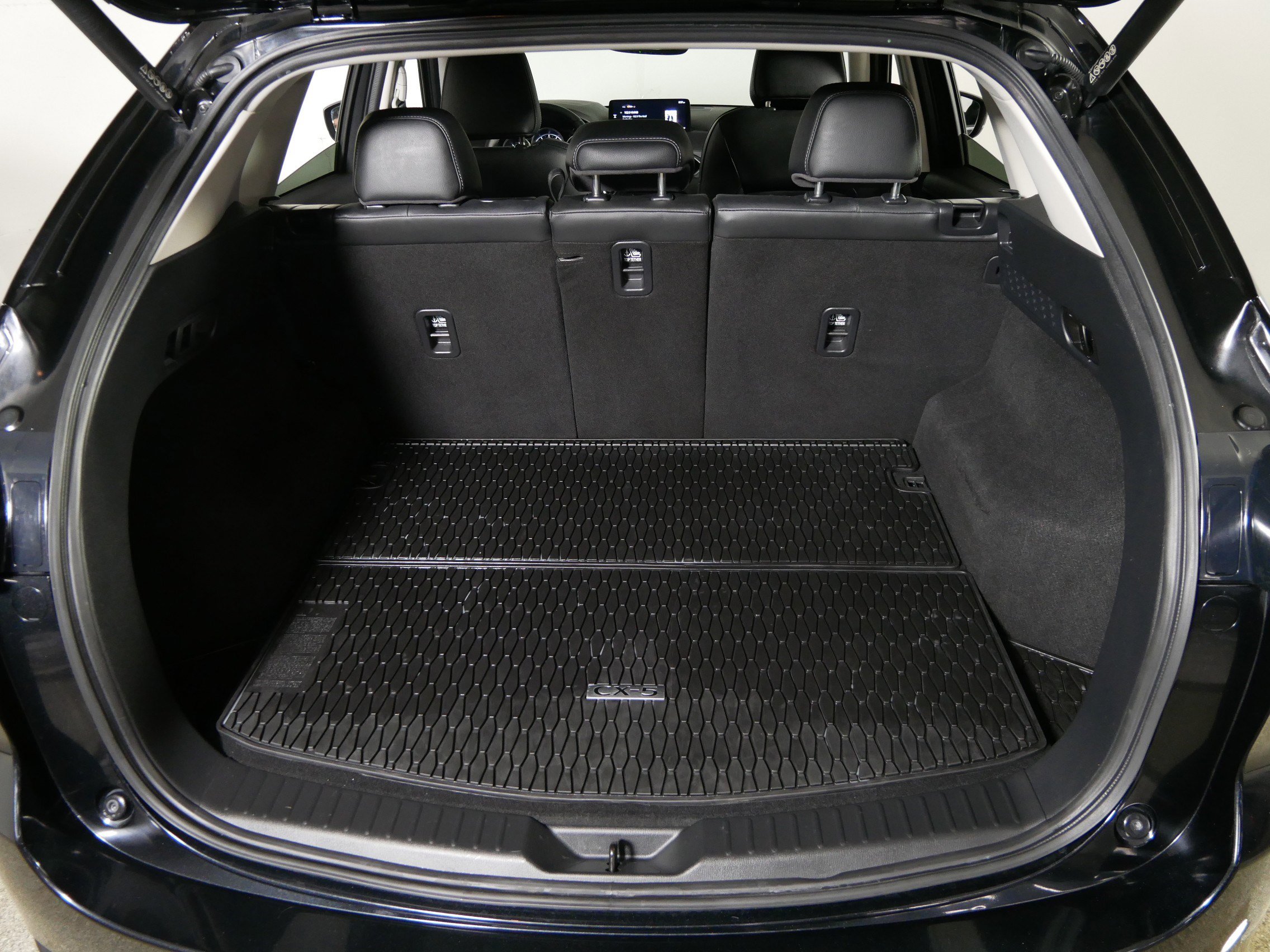 Used 2025 MAZDA CX-5 AWD 2.5 S w/ Preferred Package image 18