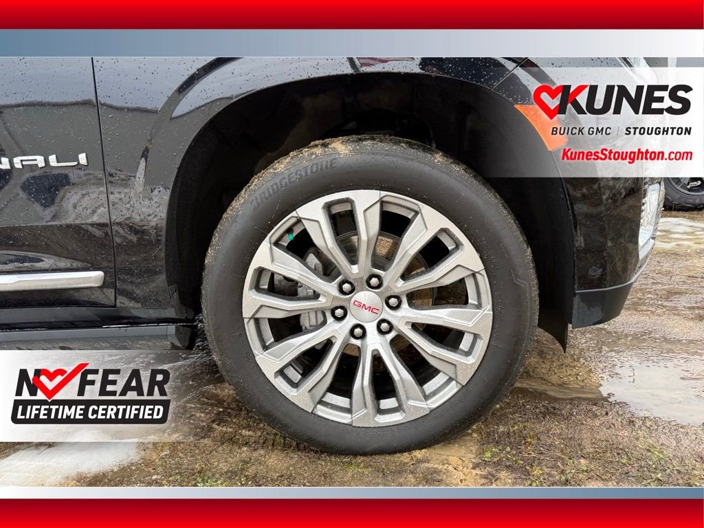 Used 2023 GMC Yukon Denali image 5
