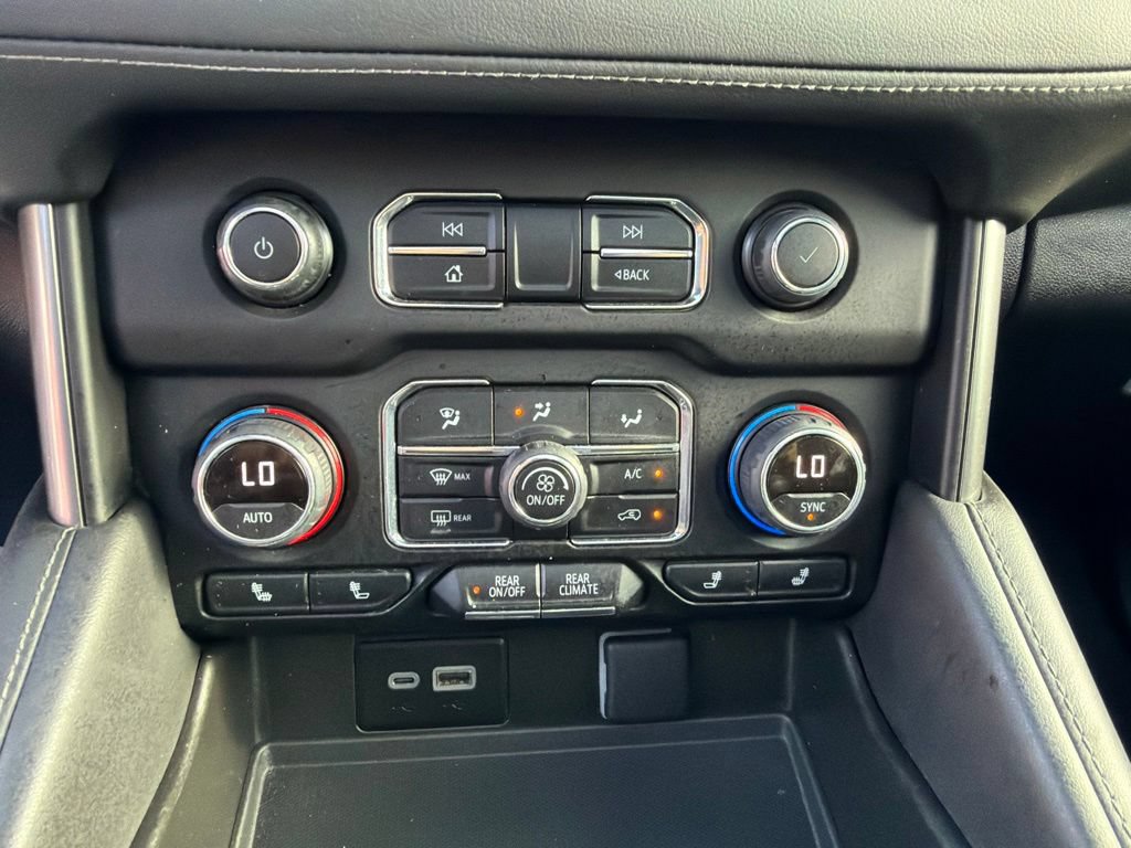Used 2023 Chevrolet Tahoe LT w/ LT Signature Package AWD/4WD image 33