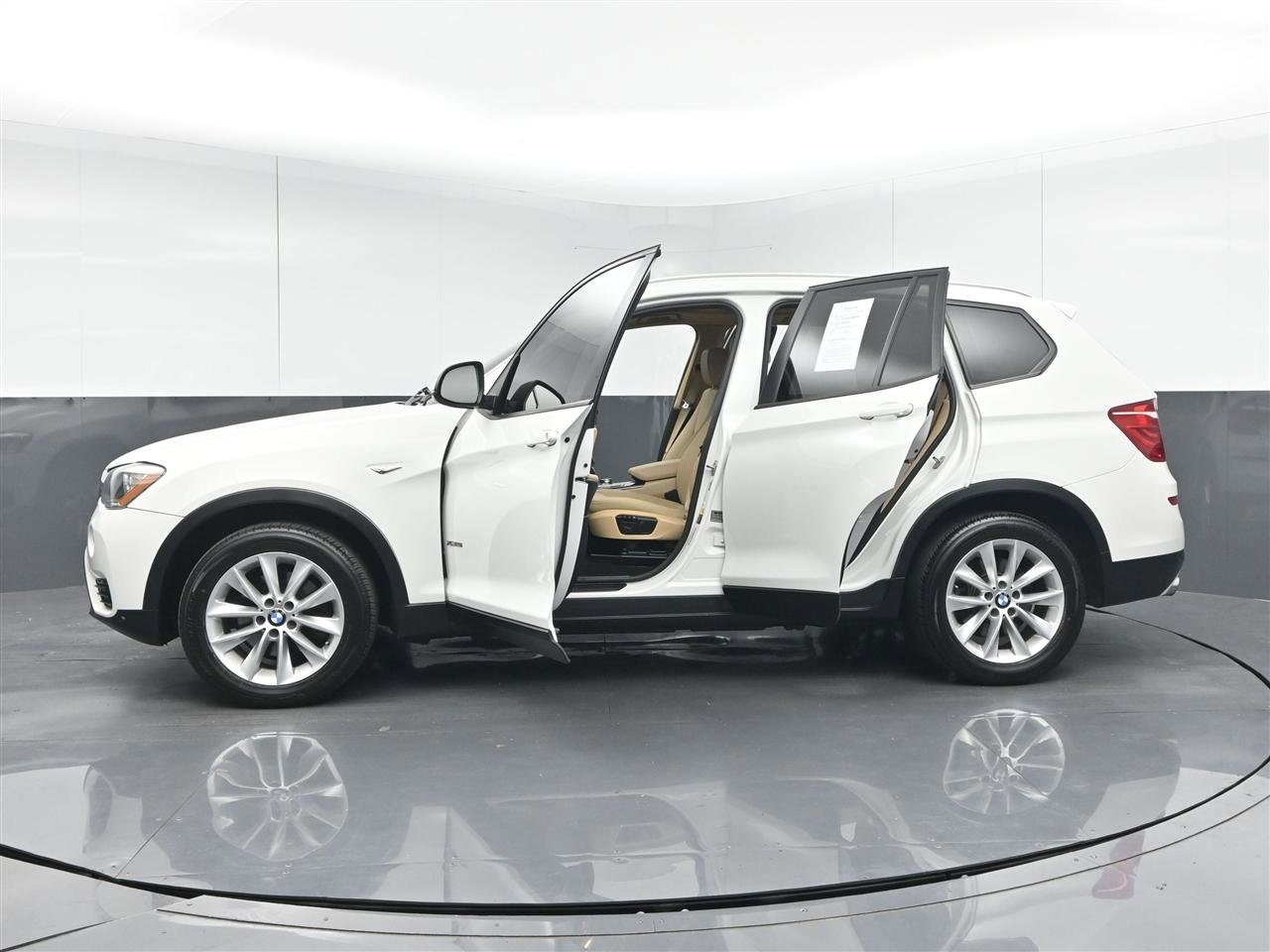 Used 2017 BMW X3 xDrive28i AWD/4WD image 39