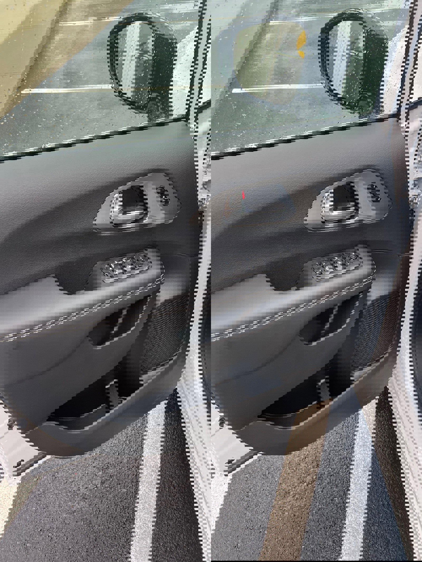 New 2026 Chrysler Pacifica Select image 12