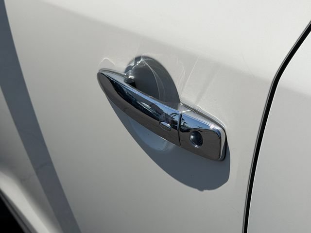 Used 2012 Nissan Murano LE w/ Platinum Pkg AWD/4WD image 10