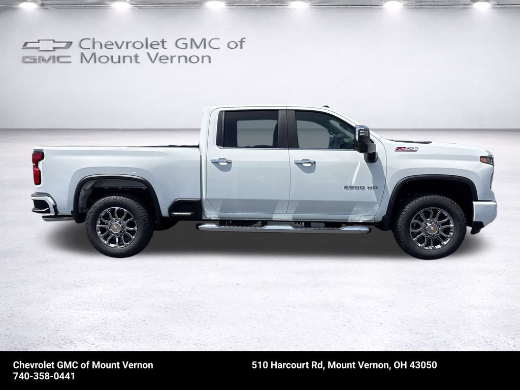 New 2026 Chevrolet Silverado 2500 LT w/ Z71 Chrome Sport Edition AWD/4WD image 8