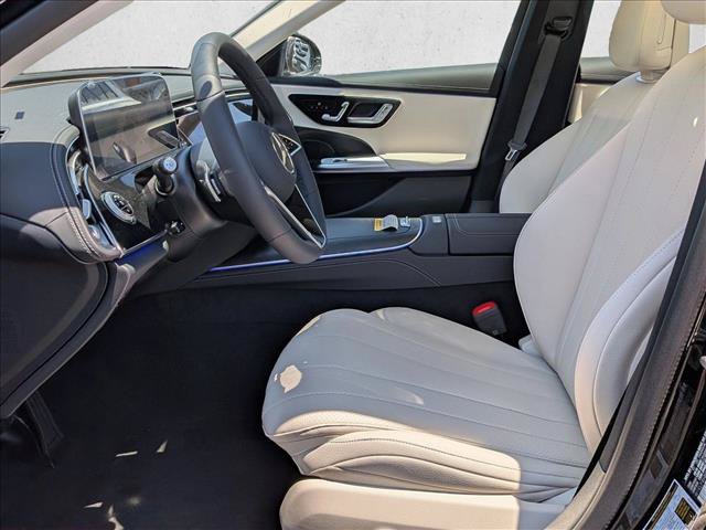 New 2026 Mercedes-Benz E 350 4MATIC Sedan image 4