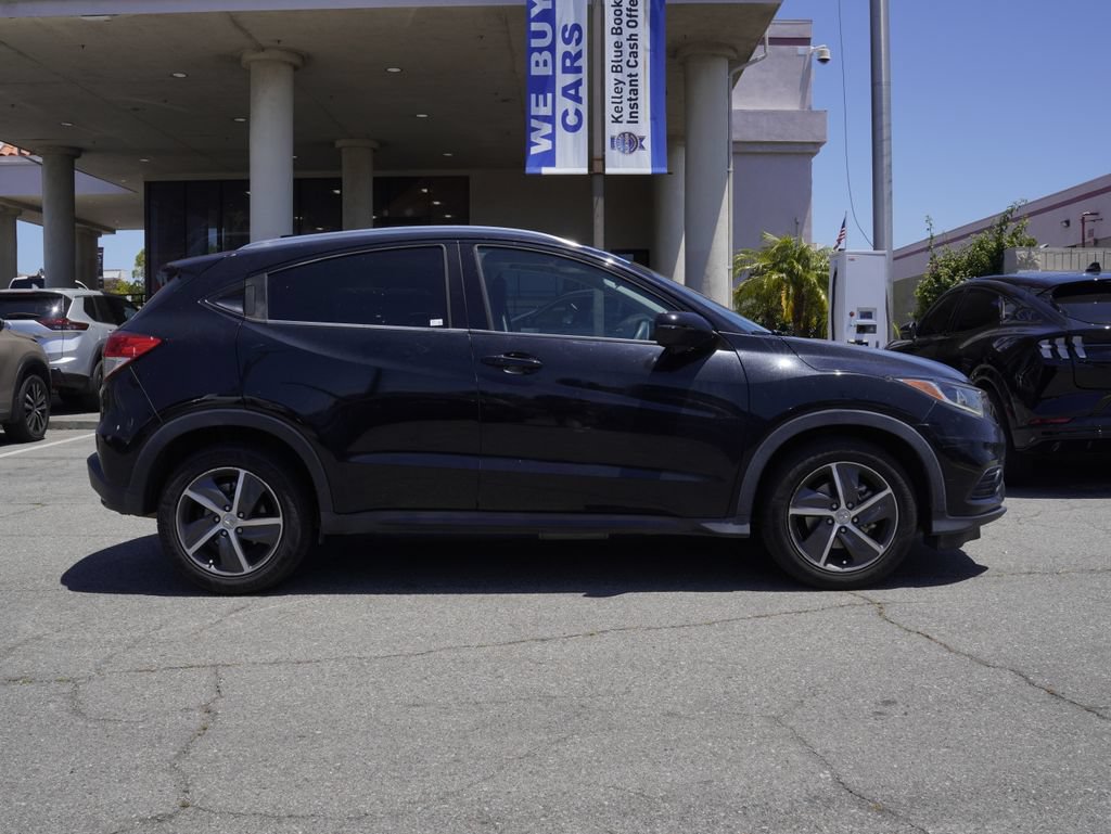 Used 2022 Honda HR-V EX image 3