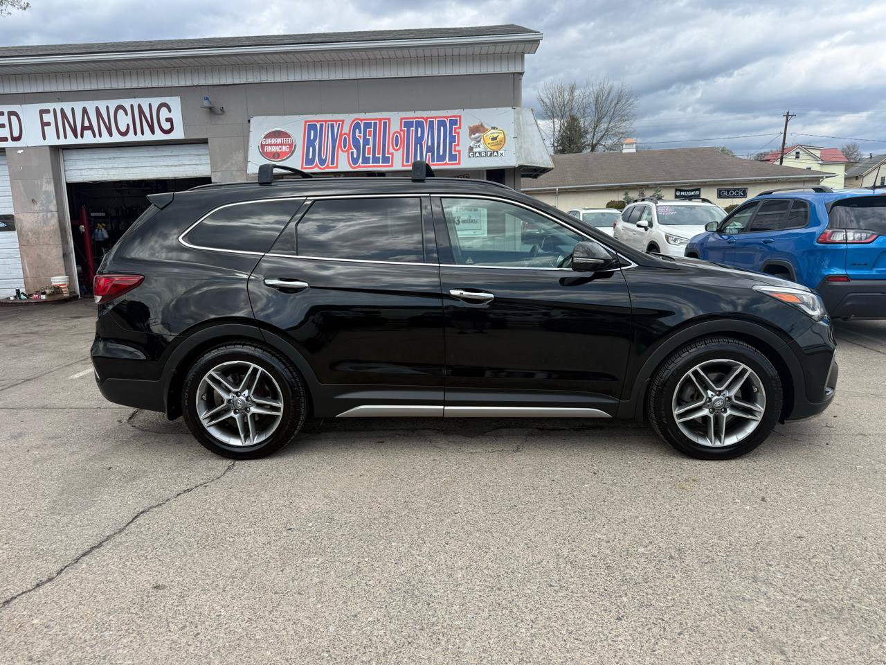 Used 2018 Hyundai Santa Fe Limited AWD/4WD image 8
