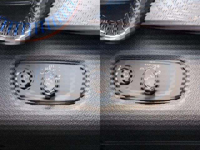 New 2026 Chevrolet Trax LT w/ LT Convenience Package image 19