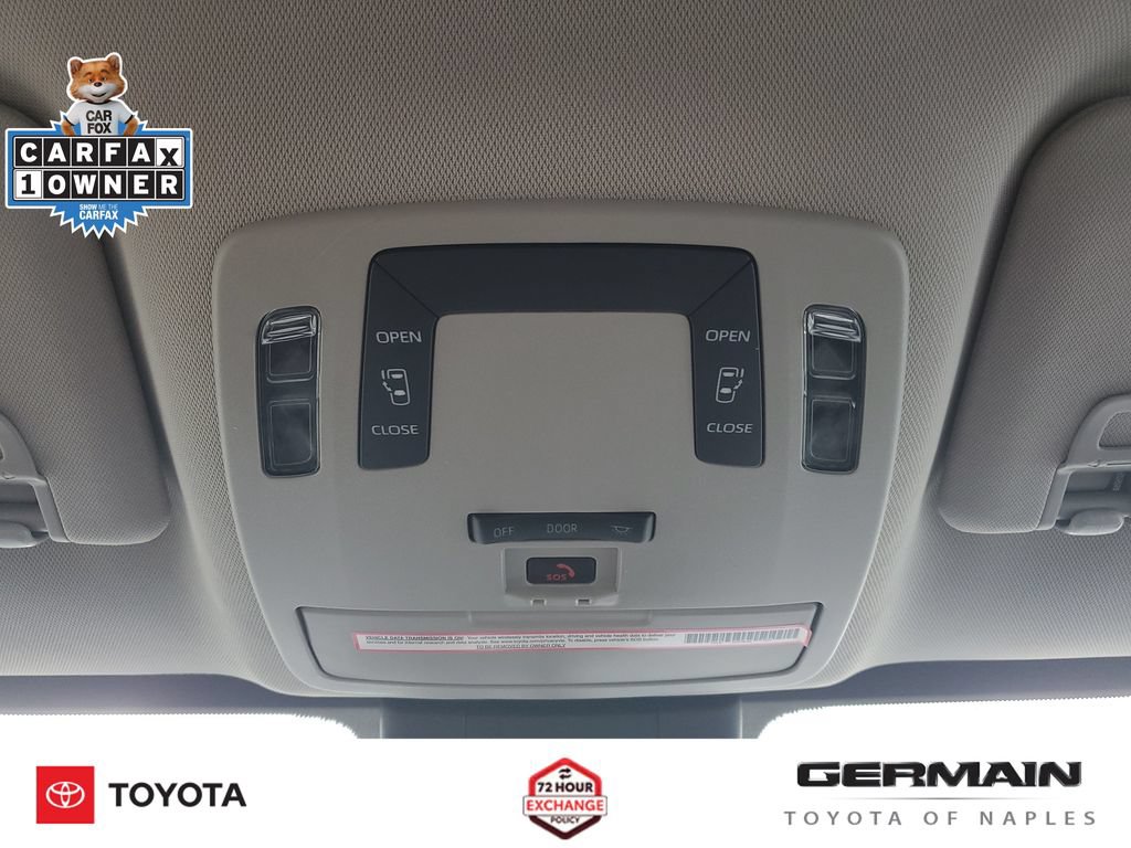 Used 2023 Toyota Sienna LE FWD image 35