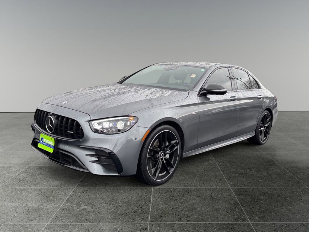 Used 2022 Mercedes-Benz E 53 AMG 4MATIC Sedan image 3