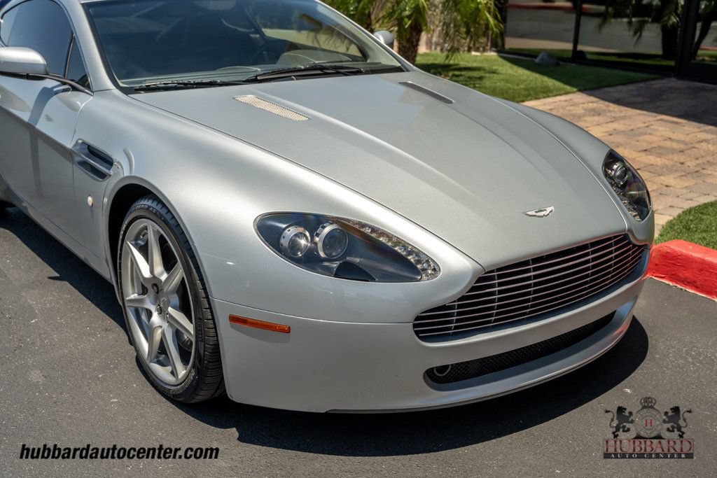 Used 2008 Aston Martin V8 Vantage Coupe RWD image 9
