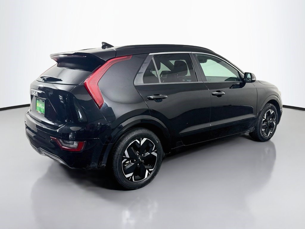 Used 2023 Kia Niro Wave FWD image 10