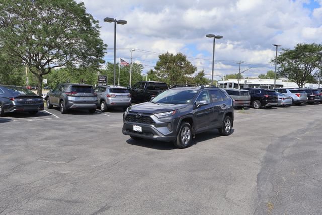 Used 2025 Toyota RAV4 XLE w/ Convenience Package AWD/4WD image 3