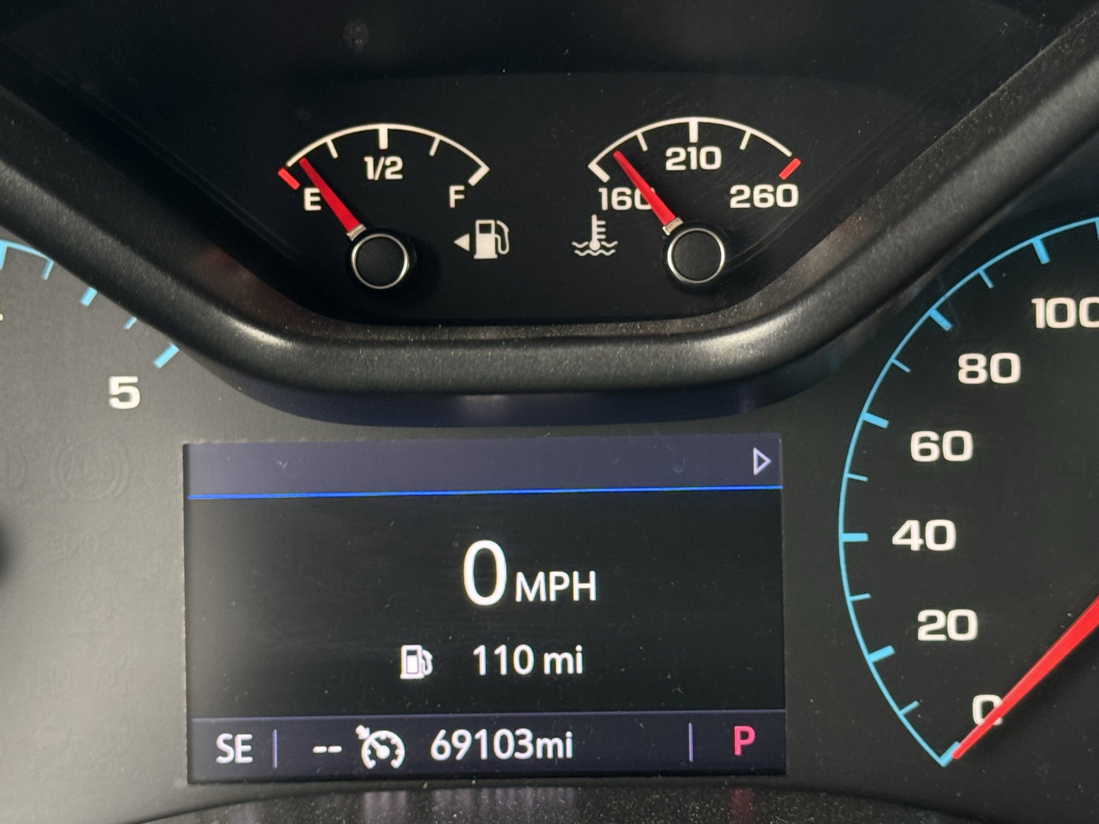 Used 2022 Chevrolet Colorado Z71 w/ Z71 Midnight Edition AWD/4WD image 12