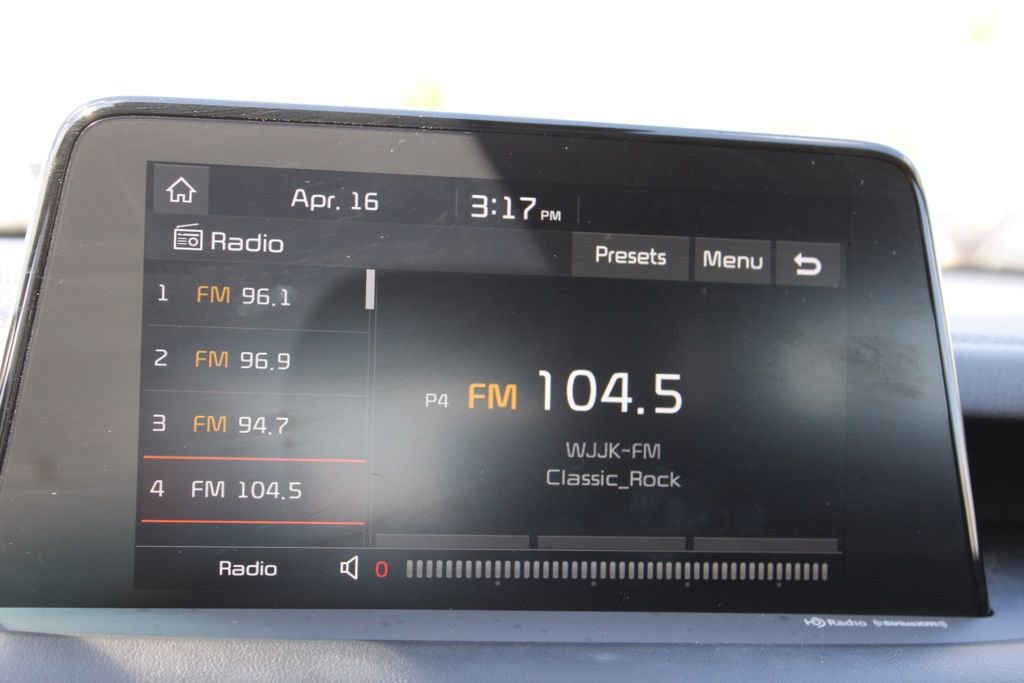 Used 2018 Kia Stinger Premium AWD/4WD image 34