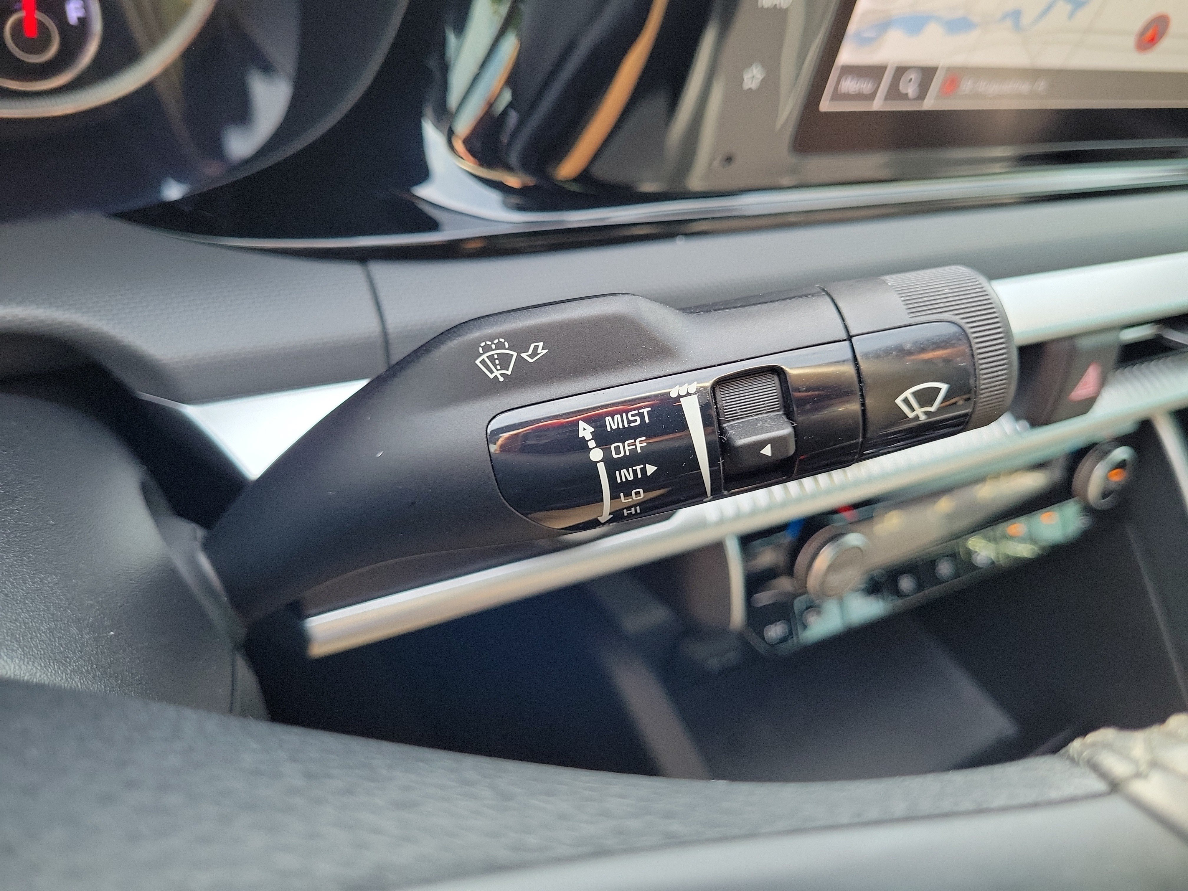 Used 2024 Kia K5 GT-Line w/ GT-Line Premium Package FWD image 28