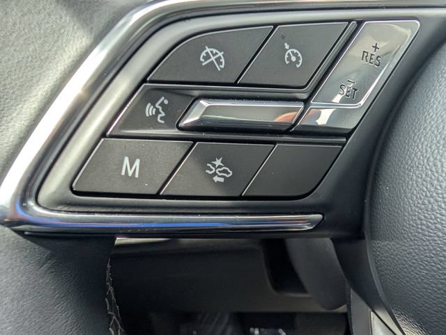 Used 2024 Buick Envision Preferred AWD/4WD image 18
