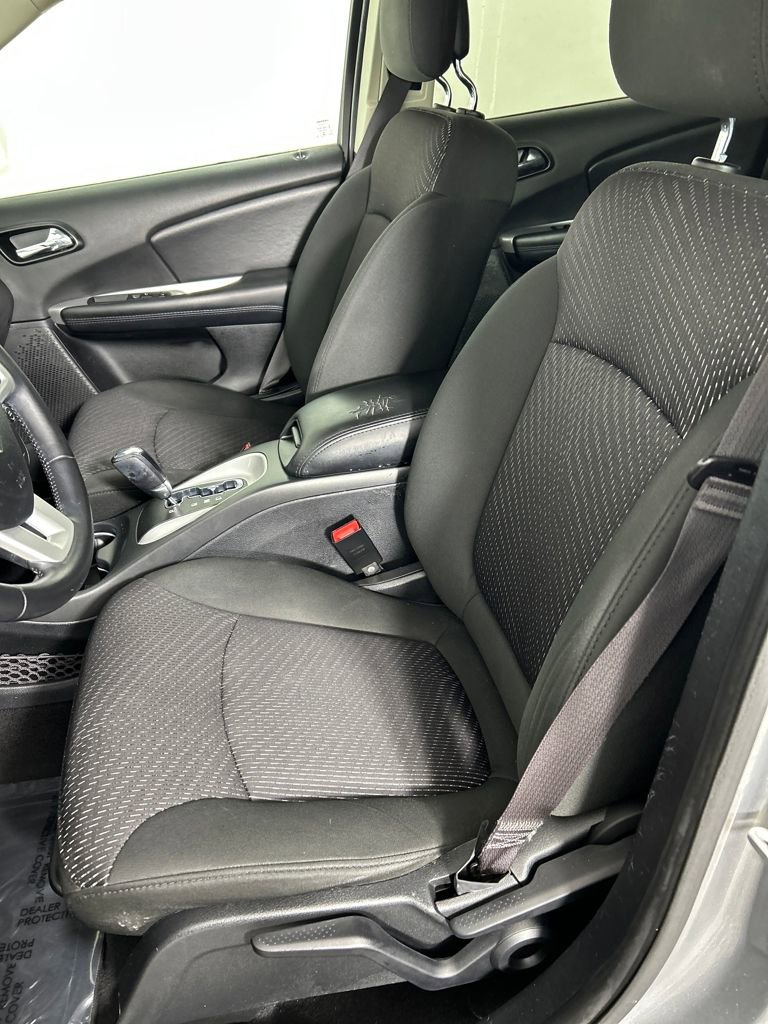 Used 2019 Dodge Journey SE w/ Connectivity Group image 12