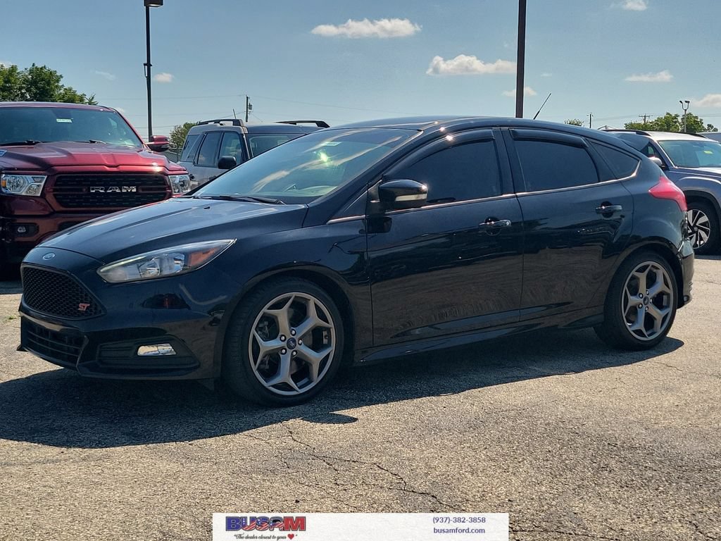 Used 2018 Ford Focus ST FWD video 2
