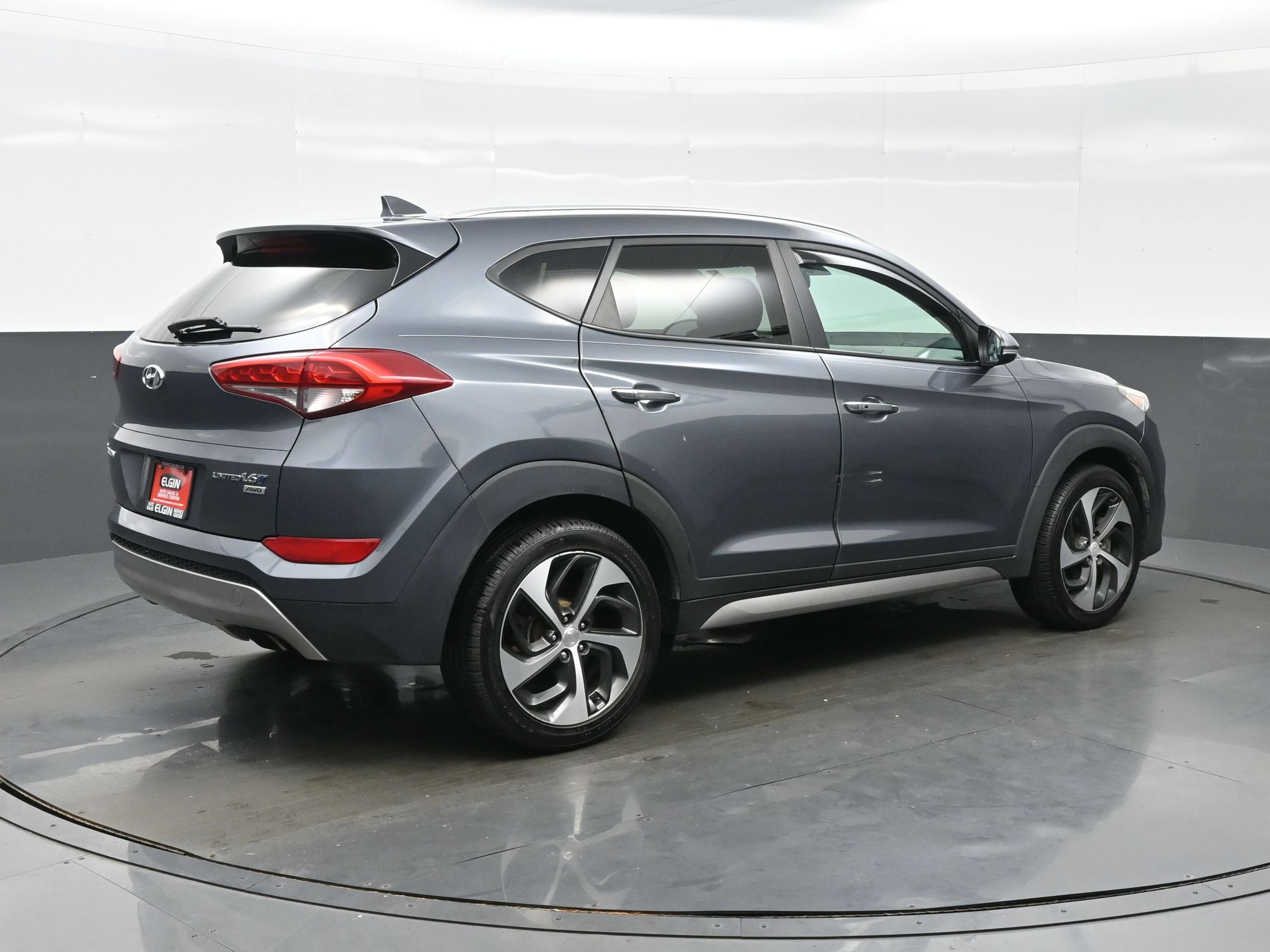 Used 2017 Hyundai Tucson Limited w/ Cargo Package AWD/4WD image 6