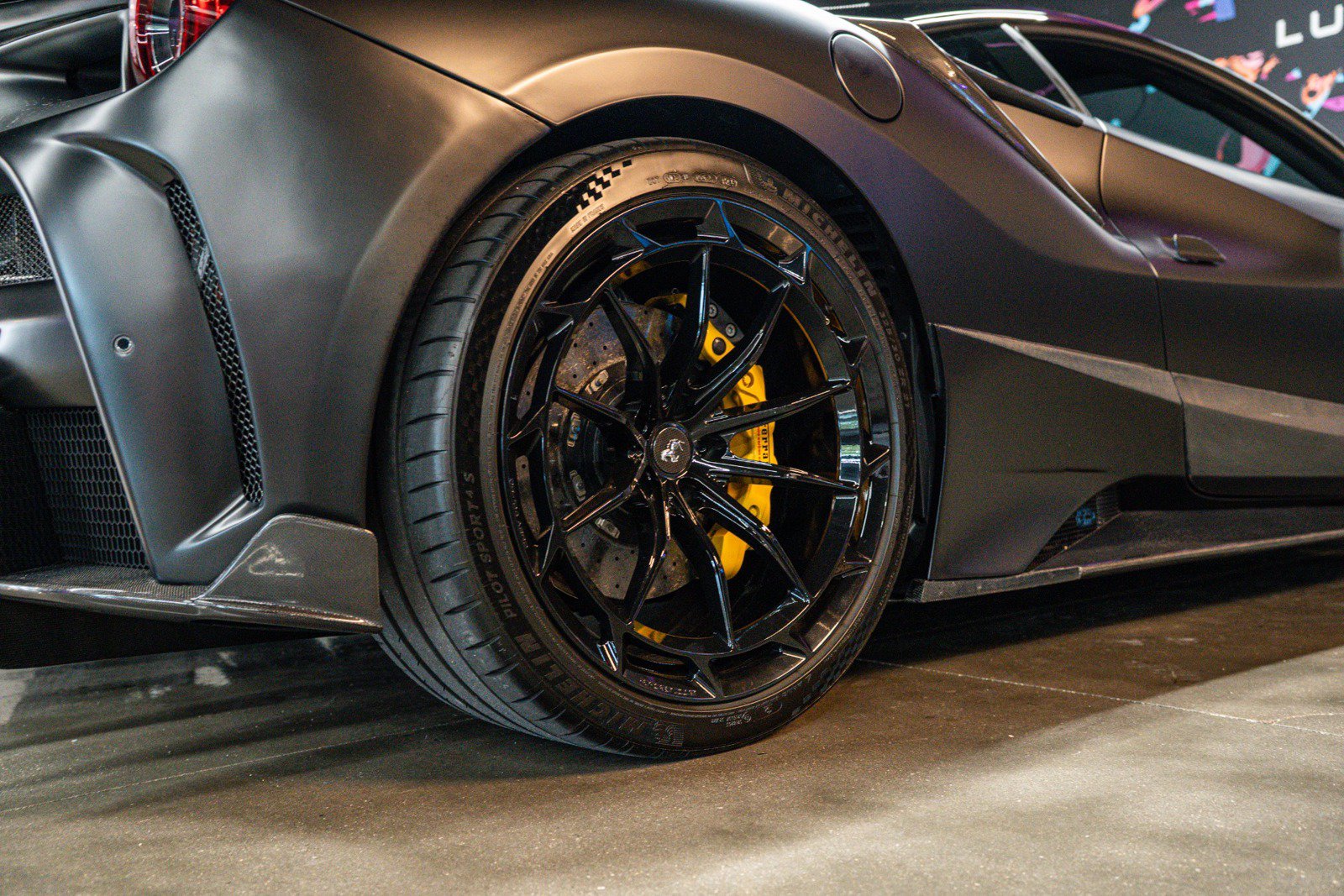 Used 2016 Ferrari 488 GTB RWD image 18