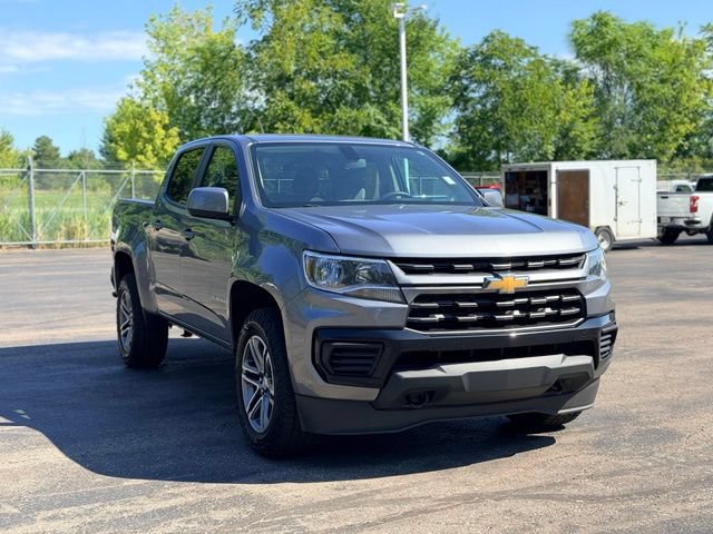Used 2022 Chevrolet Colorado W/T w/ Custom Special Edition AWD/4WD image 4