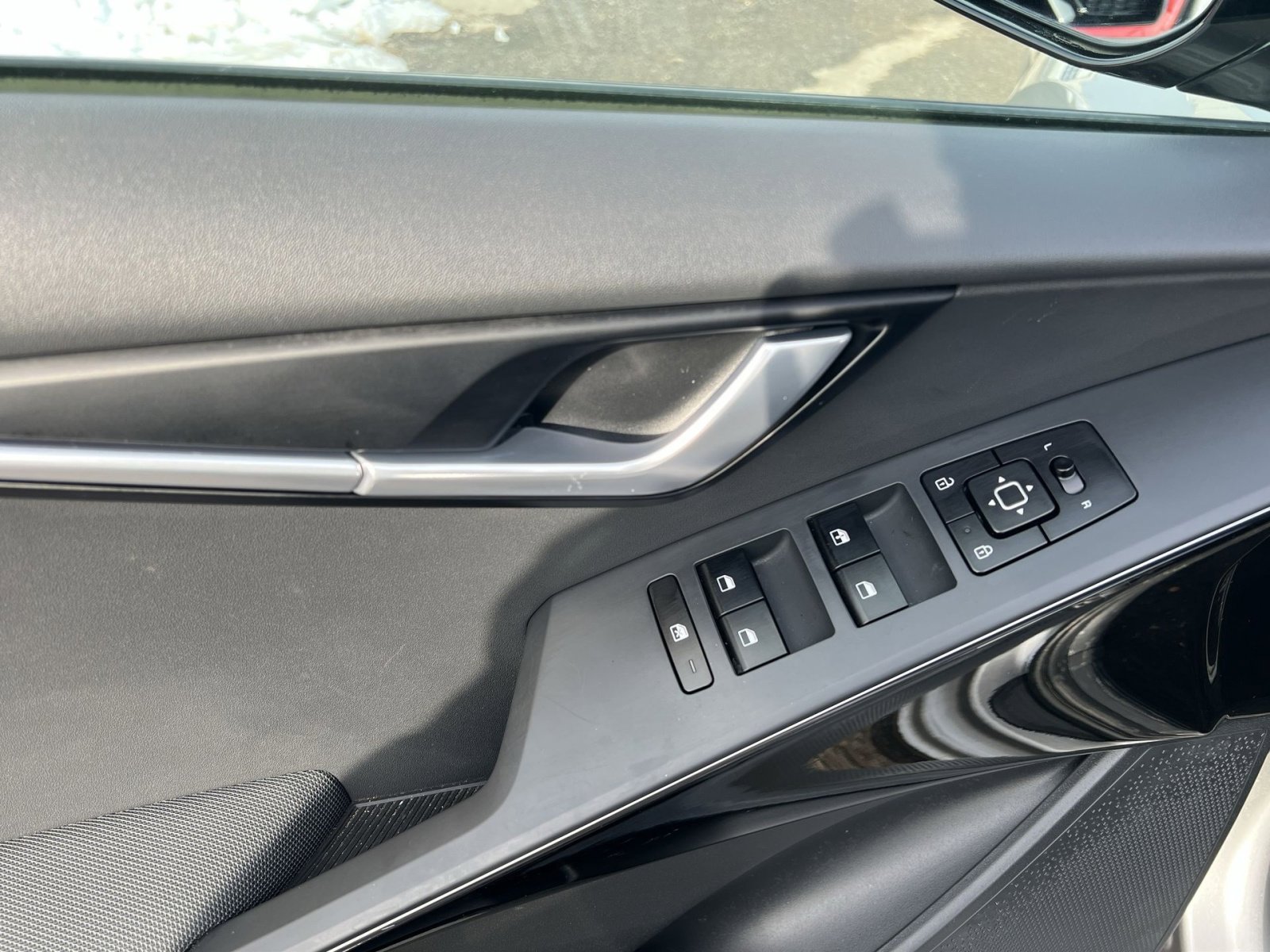 Used 2023 Kia Niro Wind w/ Wind Preserve Package image 15