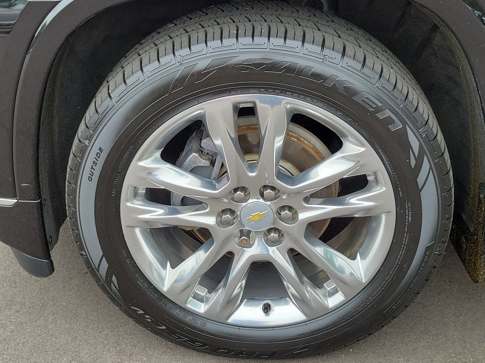 Used 2019 Chevrolet Traverse High Country w/ LPO, Floor Liner Package AWD/4WD image 6