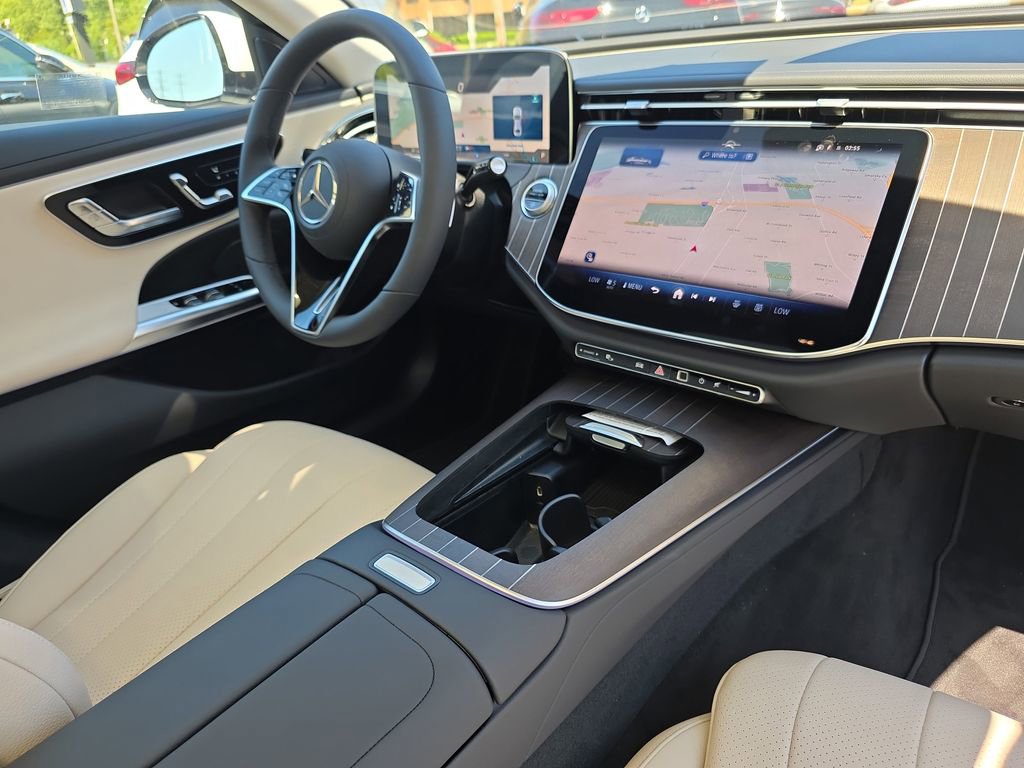 New 2026 Mercedes-Benz E 450 4MATIC Sedan image 17