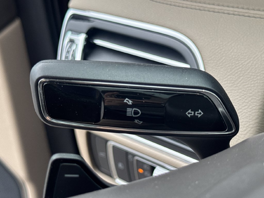 Used 2024 Lincoln Navigator Reserve AWD/4WD image 41
